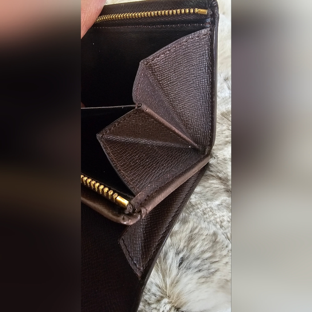 Louis Vuitton Porte-Monnaie Billets Tresor Wallet - Picture 13 of 15